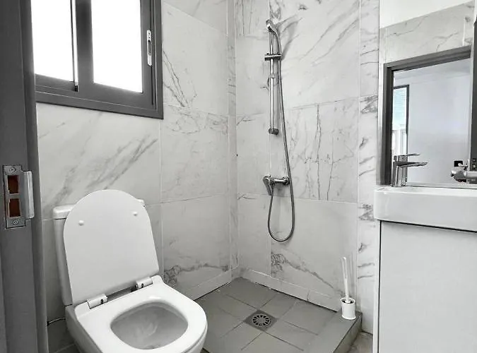 Nemesis Second Floor In Downtown *